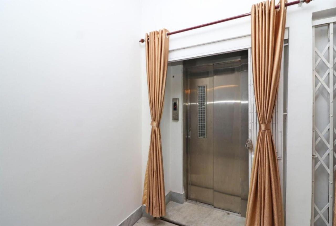 Goroomgo Hotel Manurama Ruby Kalkuta Zewnętrze zdjęcie